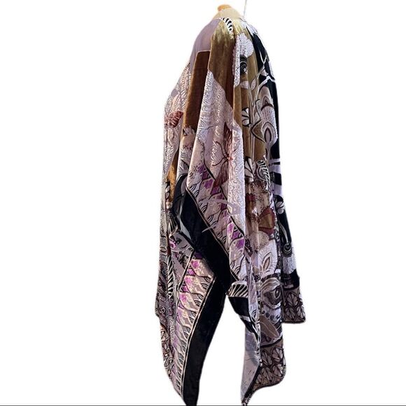 Chico’s Women’s Retro Boho Chic Velvet Cape Cardigan One Size - Picture 5 of 10